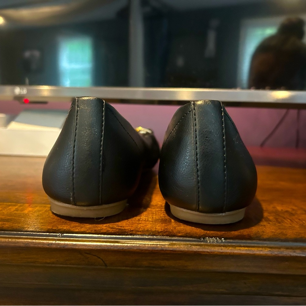 Women’s Flats - Picture 6 of 6